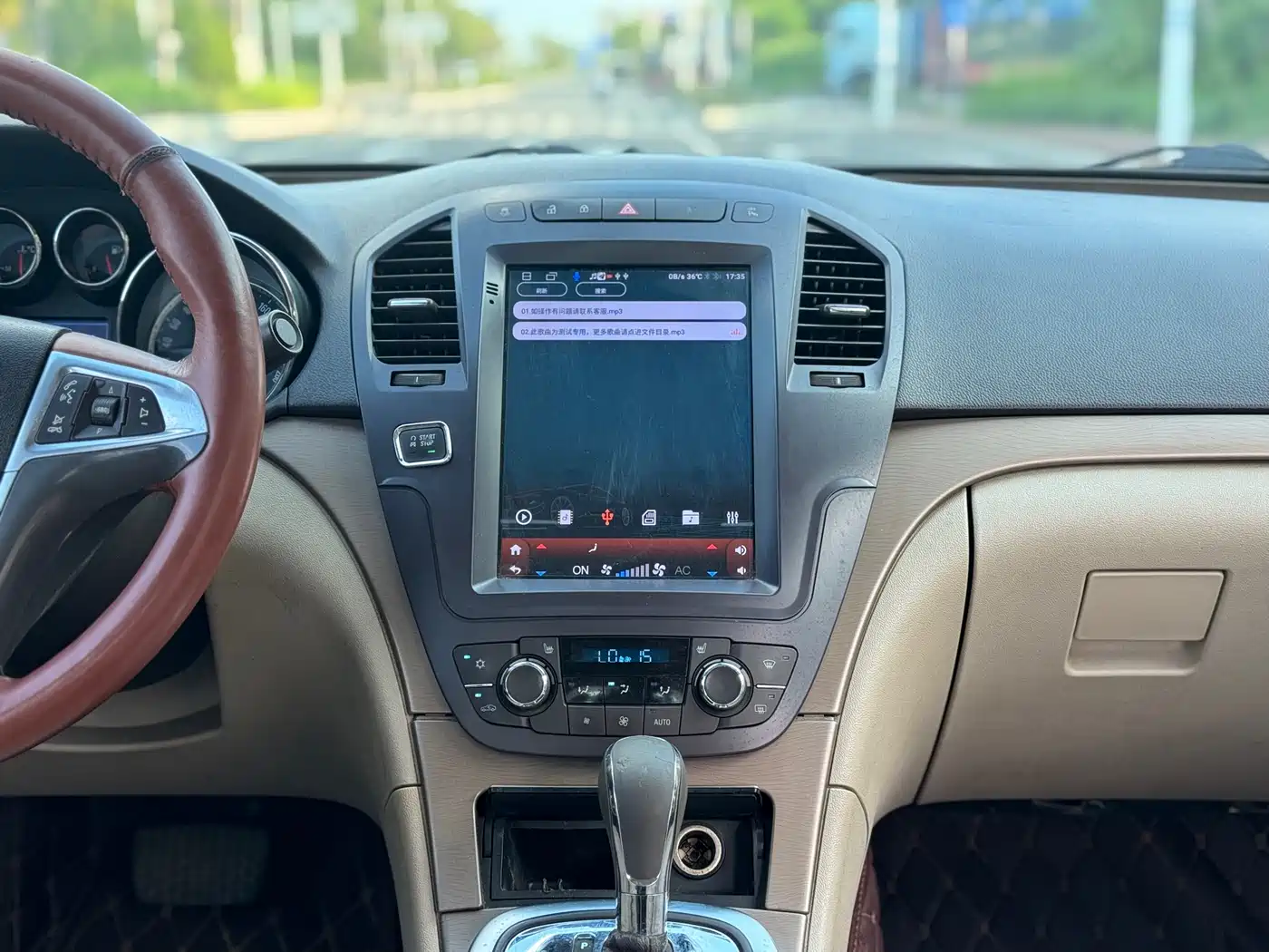 Buick Regal 2012 Model 2.0L Comfort фото 11