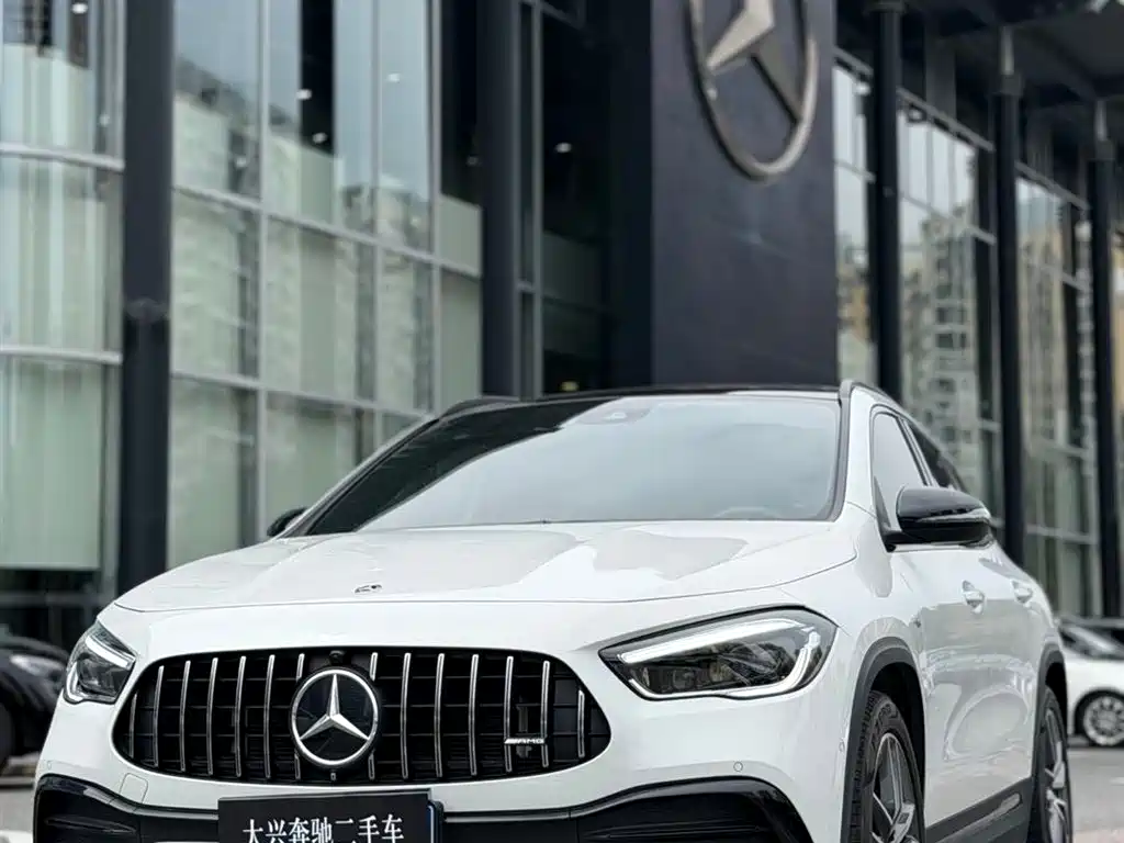 Mercedes-Benz GLA AMG 2022 AMG GLA 35 4MATIC фото 8