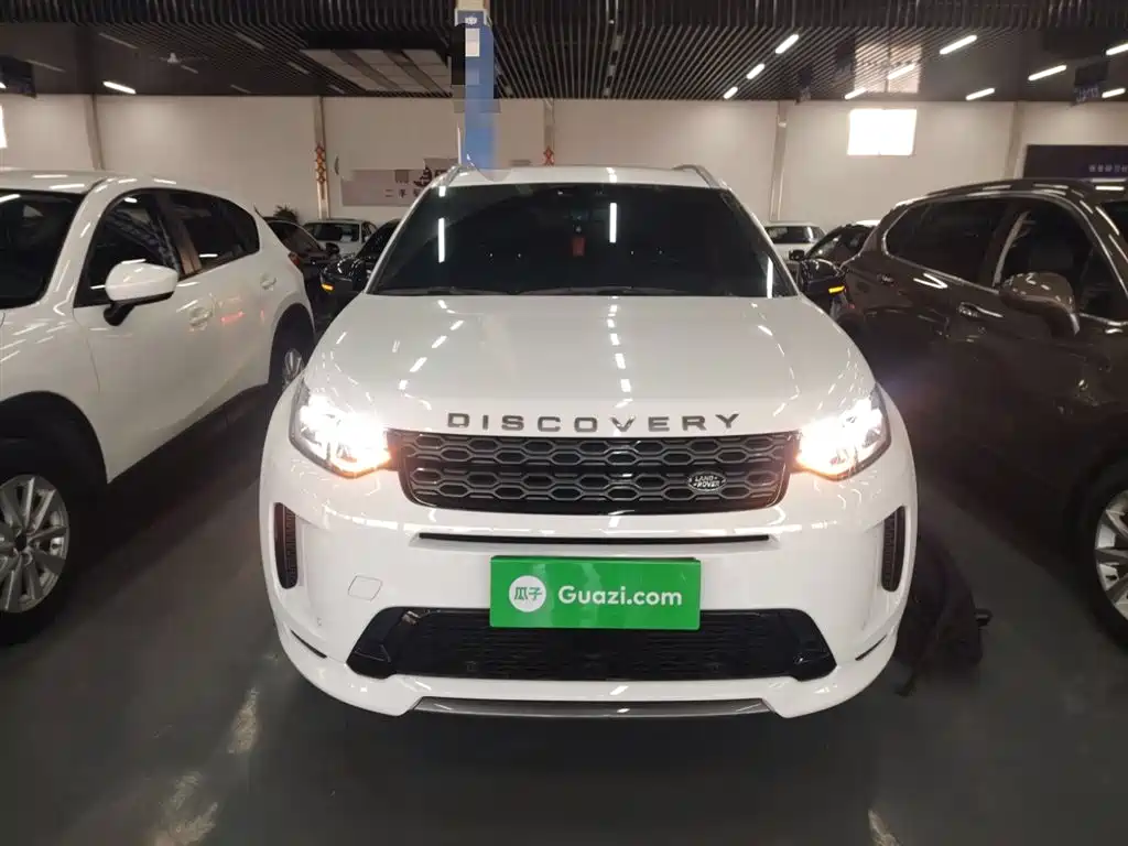Land Rover Discovery Sport 2022 Model 249PS R-Dynamic S Performance Edition 5-Seater фото 3