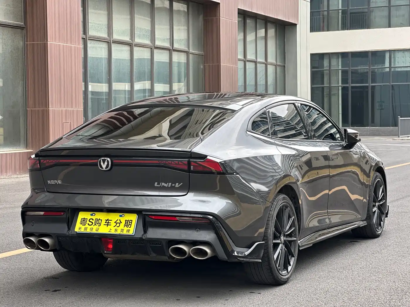 CHANGAN UNI-V