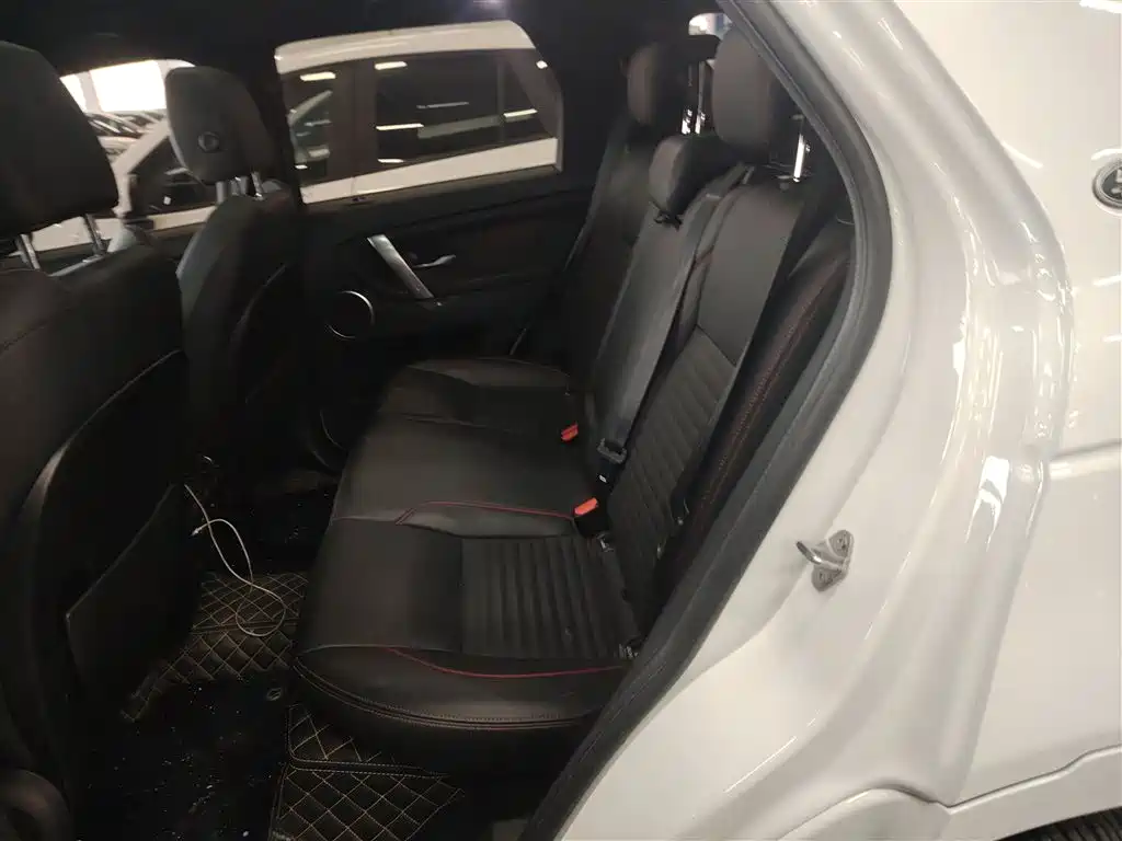 Land Rover Discovery Sport 2022 Model 249PS R-Dynamic S Performance Edition 5-Seater фото 17