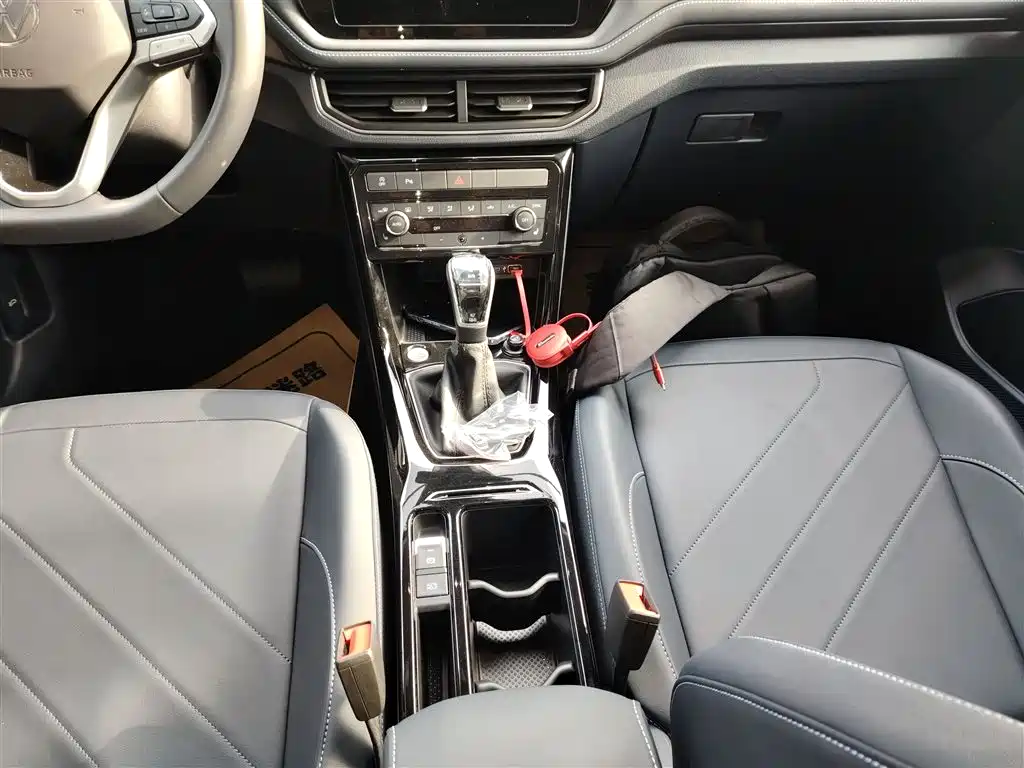 Volkswagen Tharu 2025 New Edge 300TSI Enjoyment Edition фото 14