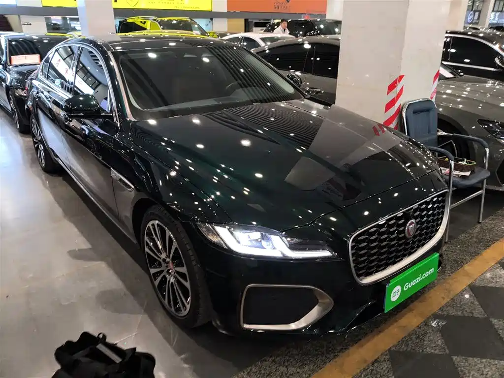 JAGUAR XFL