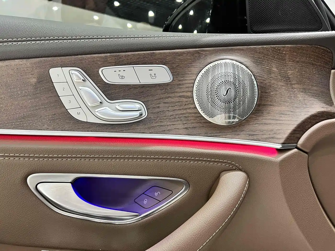 Mercedes-Benz E-Class 2023 E 300 L Luxury фото 21