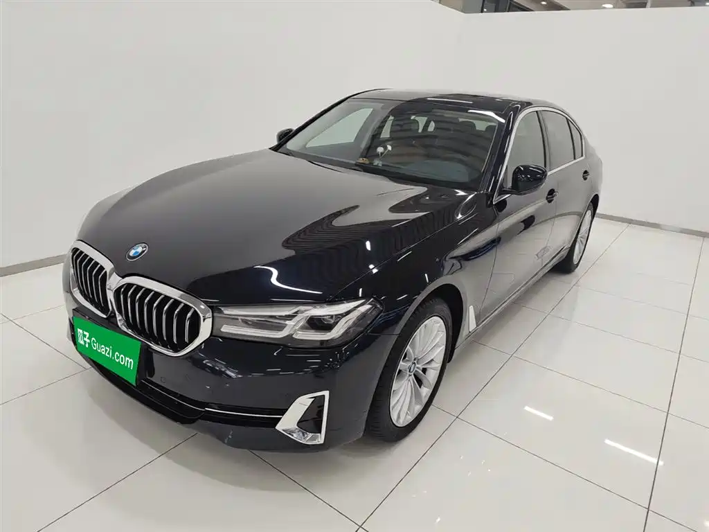 BMW 5 Series 2022 Facelift 525Li Luxury Package