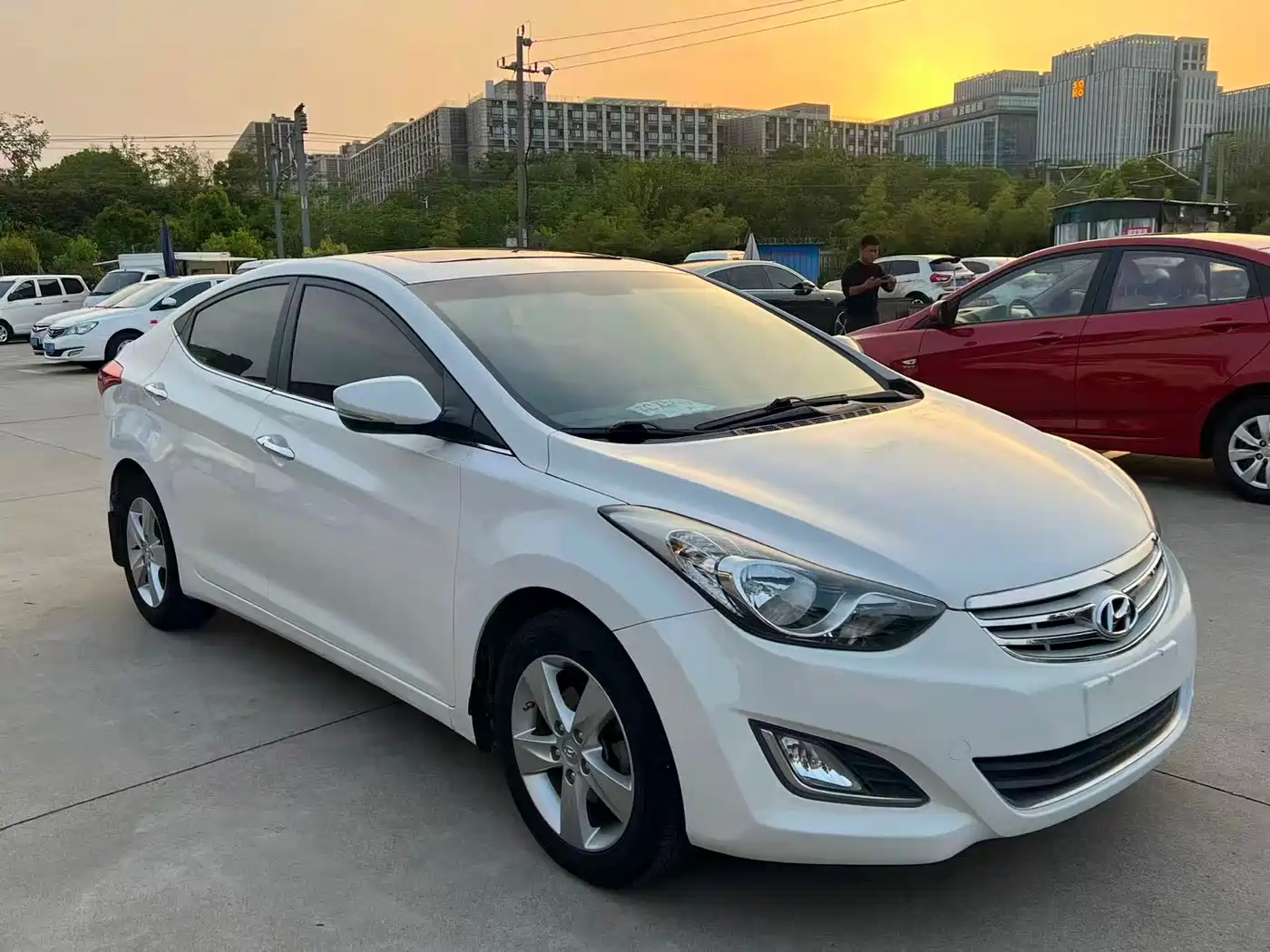 Hyundai Langdong 2012 1.6L Manual Leading фото 3