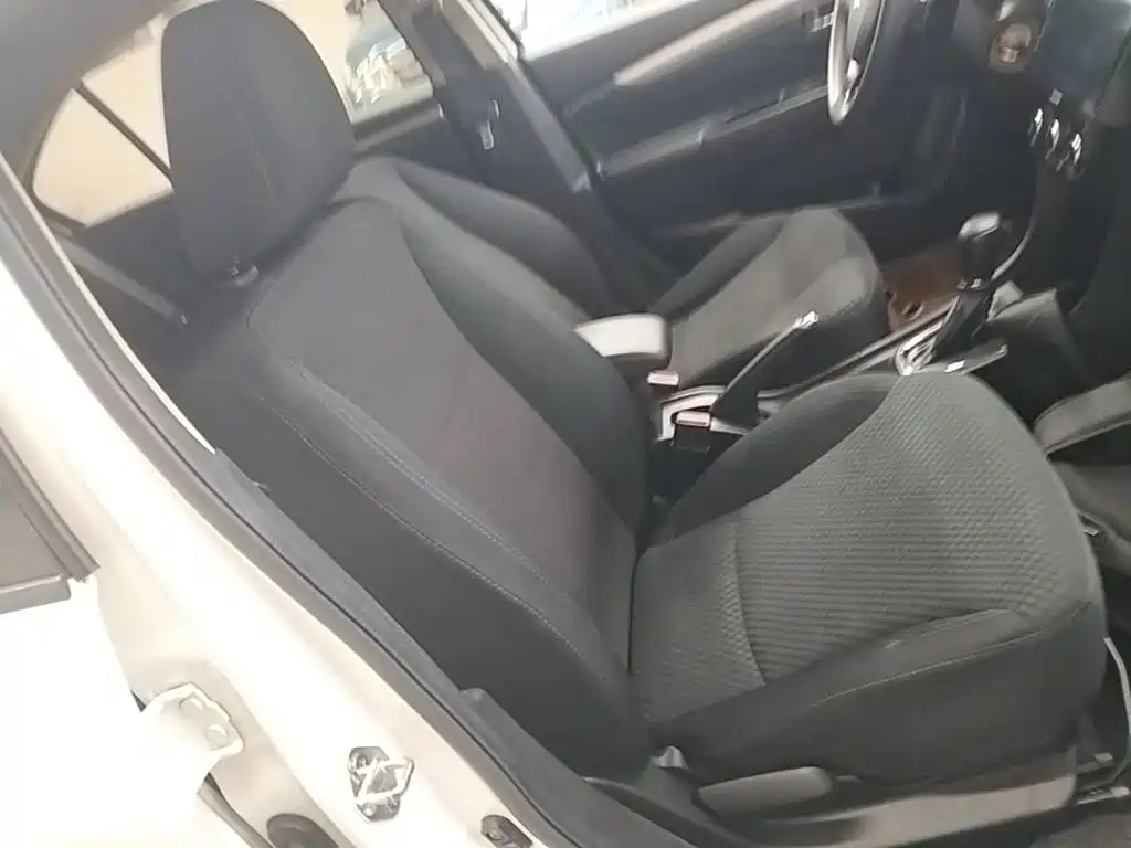 Suzuki Alivio 2017 2015 1.6L Automatic Comfort