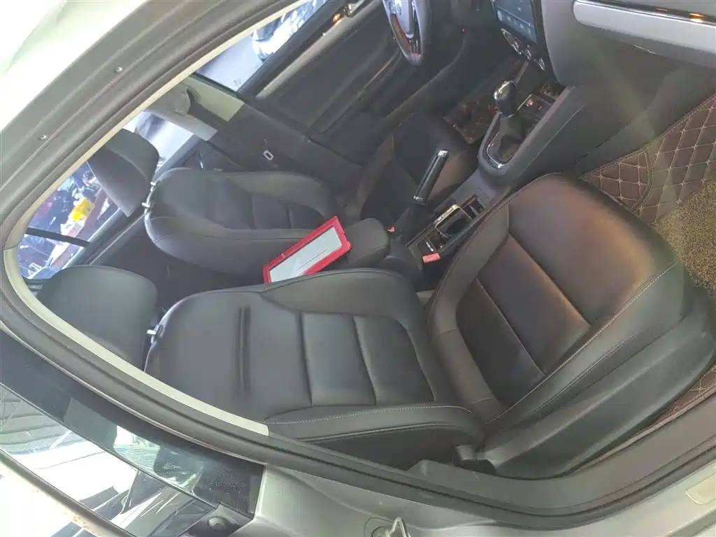 Volkswagen Sagitar 2018 280TSI DSG Comfort фото 25