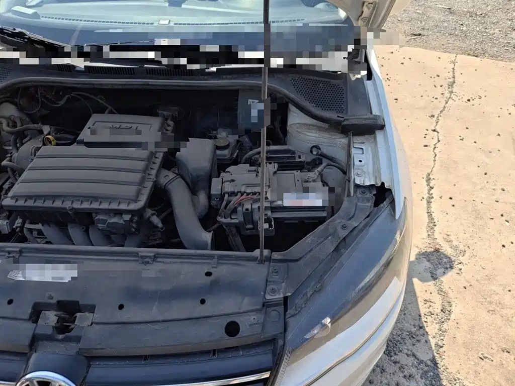 Volkswagen Jetta 2013 1.6L Automatic Comfort фото 24