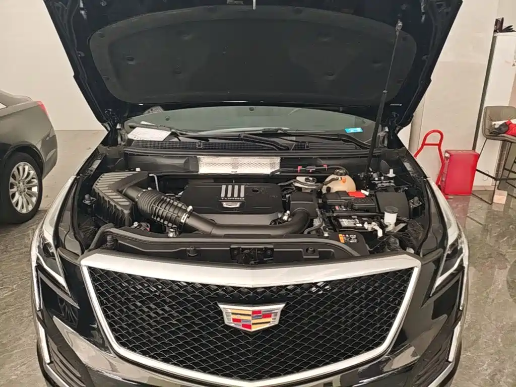 Photo 20 - Cadillac XT5