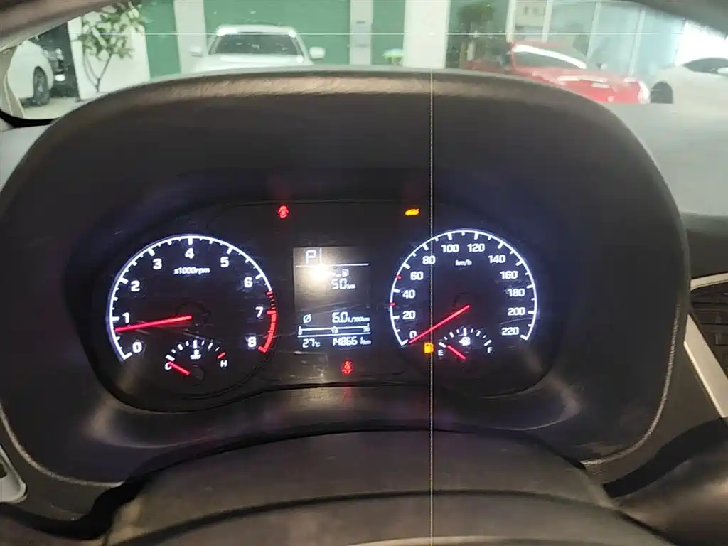 Hyundai Verna 2016 1.4L Automatic Cool Edition GLS фото 12