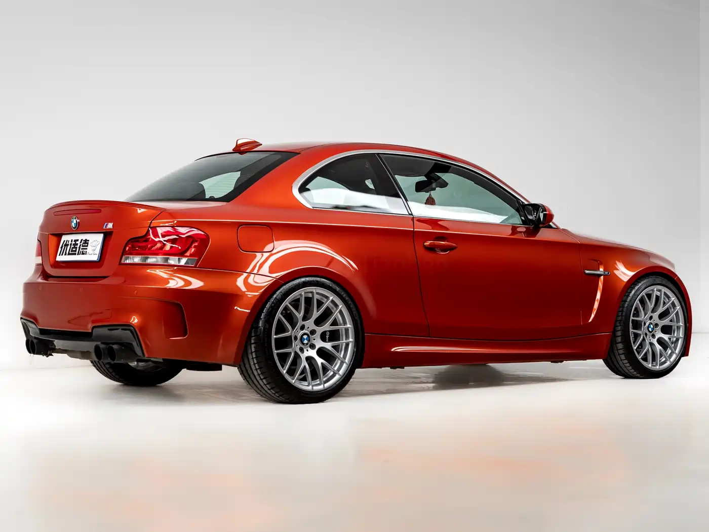 BMW 1 Series M 2011 1M Coupe фото 4
