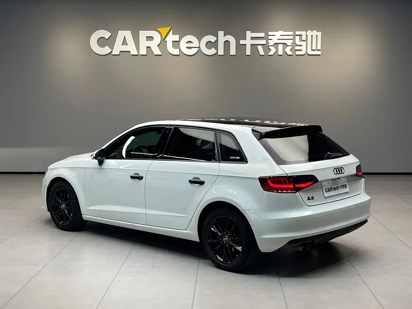 Audi A3 2015 Sportback 35 TFSI Millionth Anniversary Comfort Enjoyment Type фото 6