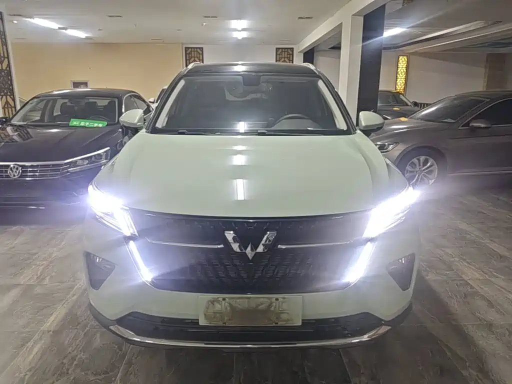 Wuling Motors Wuling Xingchen 2022 2021 1.5T CVT Starlight Edition