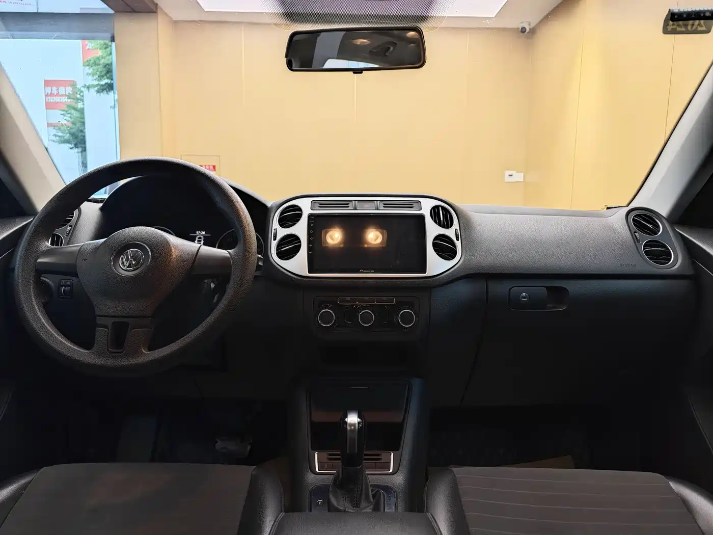 Volkswagen Tiguan 2013 1.8TSI Auto 2WD Trend Edition фото 19