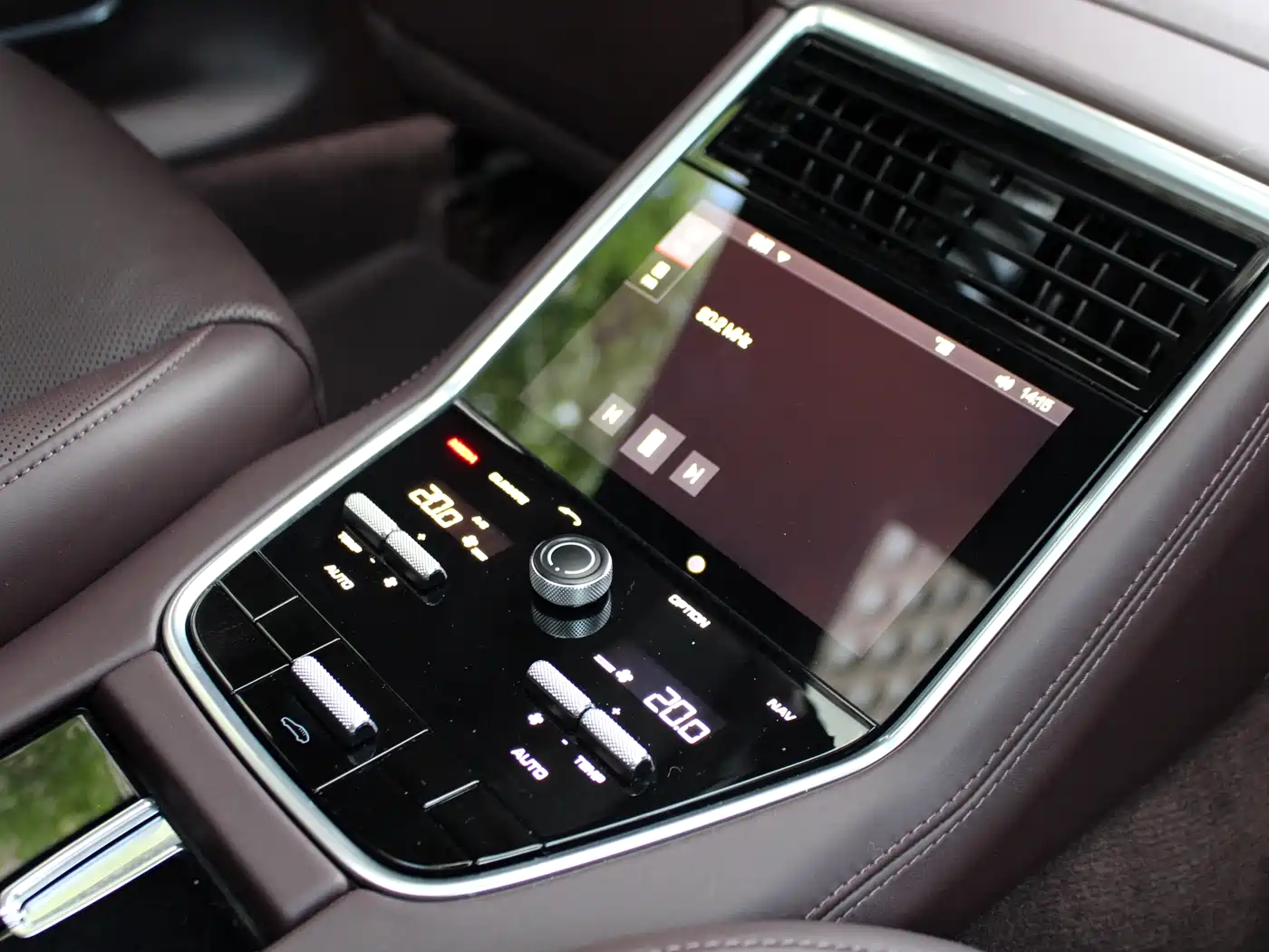 Porsche Panamera 2020 Panamera 10th Anniversary Edition 2.9T фото 17