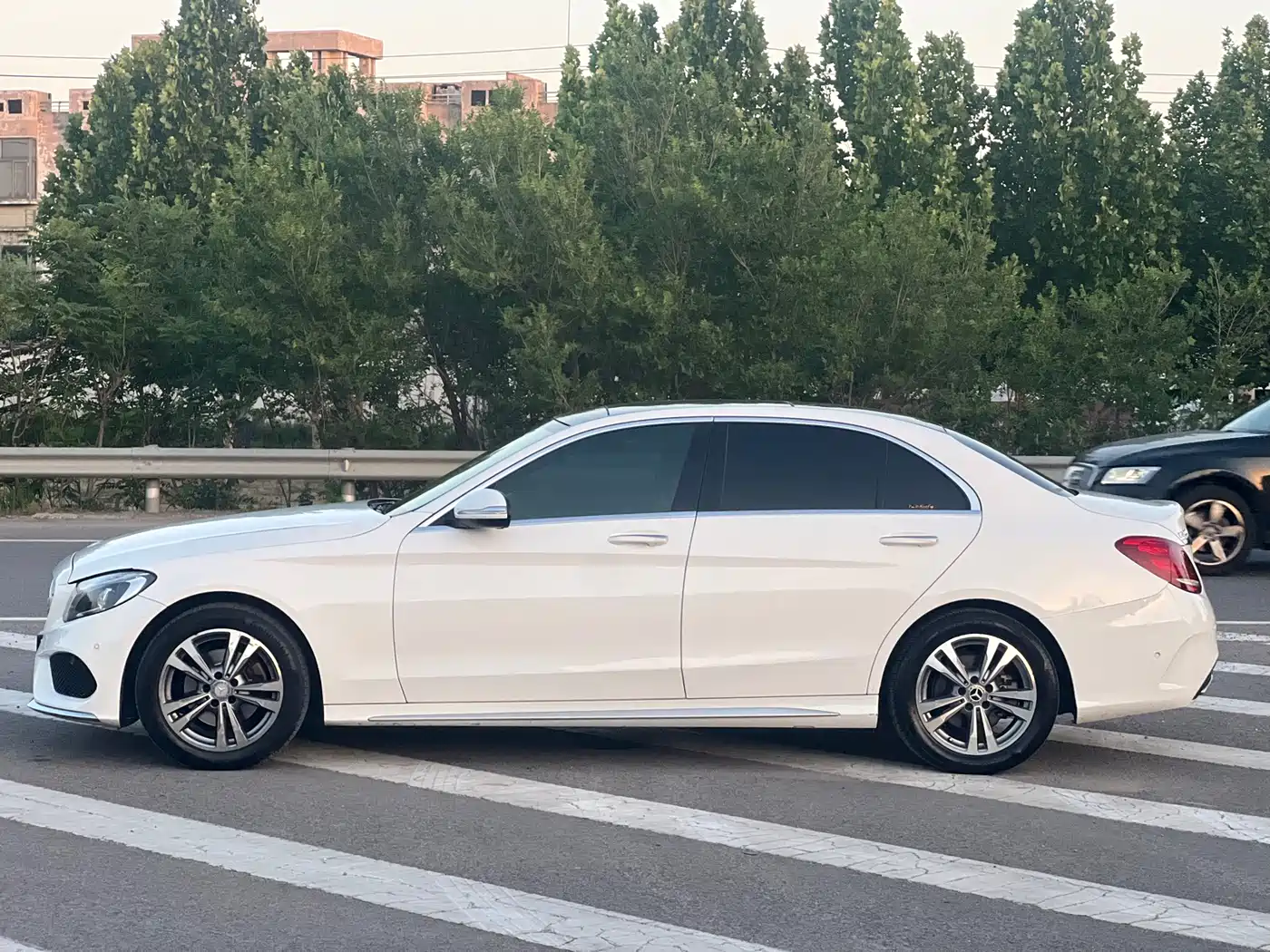 Mercedes-Benz C-Class 2016 C 200 L Sport фото 17
