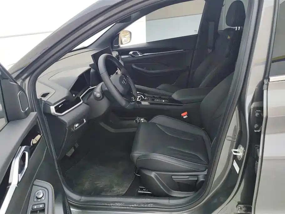 GEELY AUTOMOBILE BINYUE