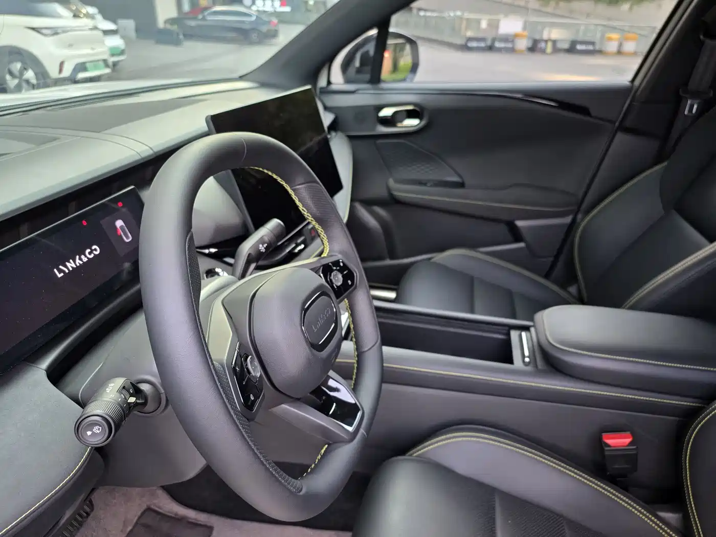 LYNK 06
