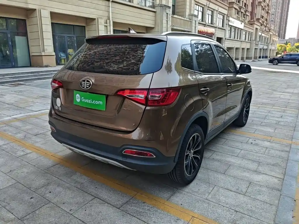 FAW Senya R7 2018 2017 Model 1.6L Manual Comfort