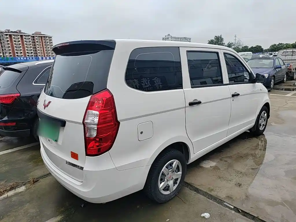 Wuling Motors Wuling Hongguang 2024 2018 1.5L Classic S Basic Version