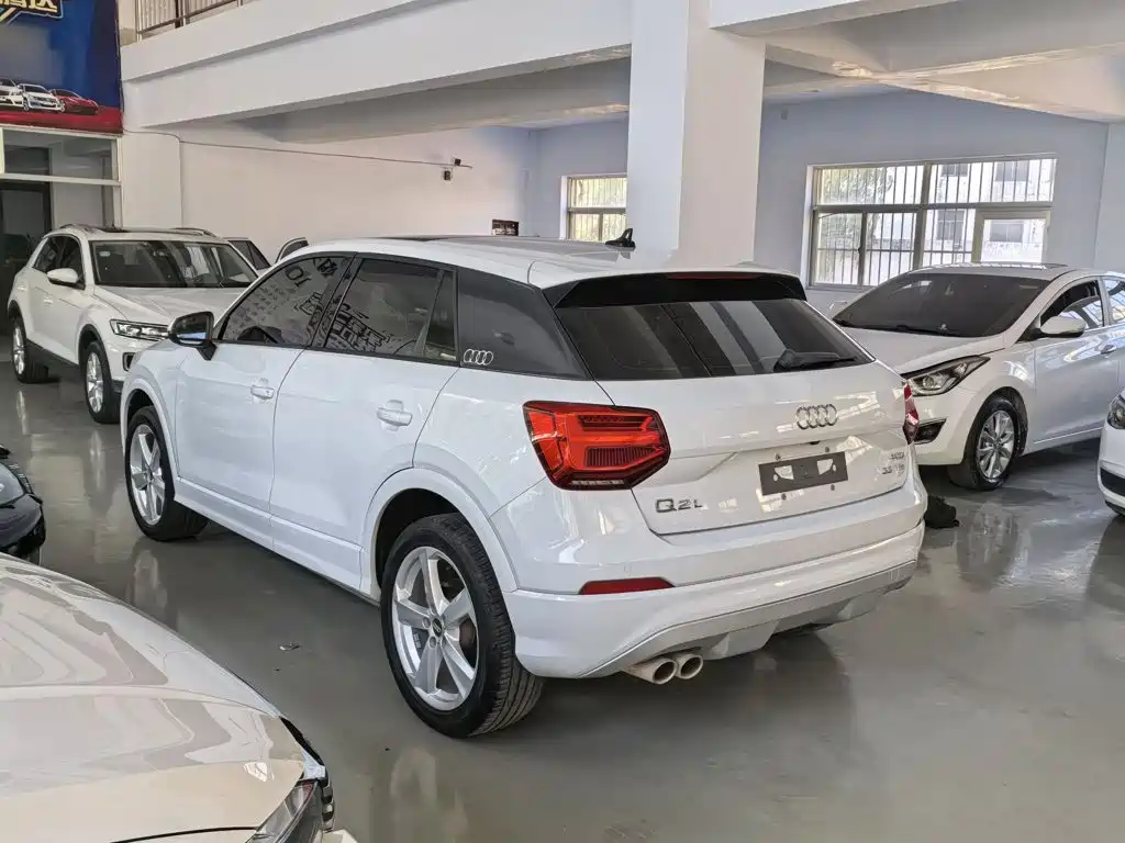 Фото 5 - Audi Q2L