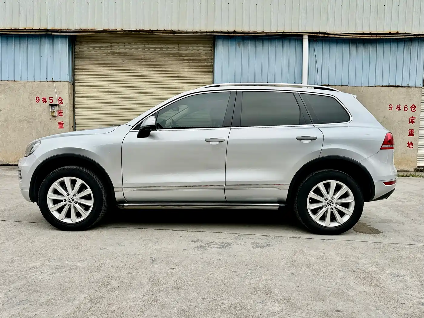Volkswagen Touareg 2011 3.0TSI Premium фото 4