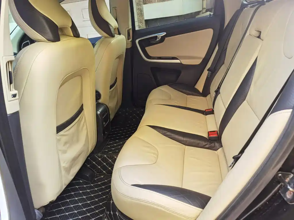 Фото 8 - Volvo XC60 (Import)