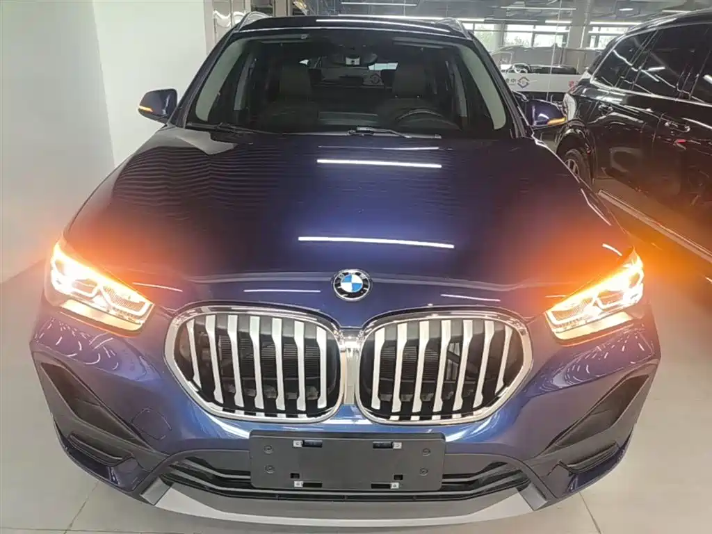 BMW X1 2020 sDrive25Li Leading Model фото 3