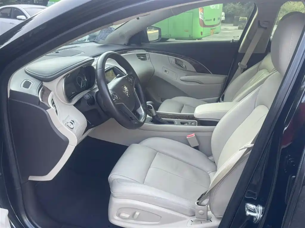 Buick LaCrosse 2013 2.4L SIDI Leading Comfort фото 13