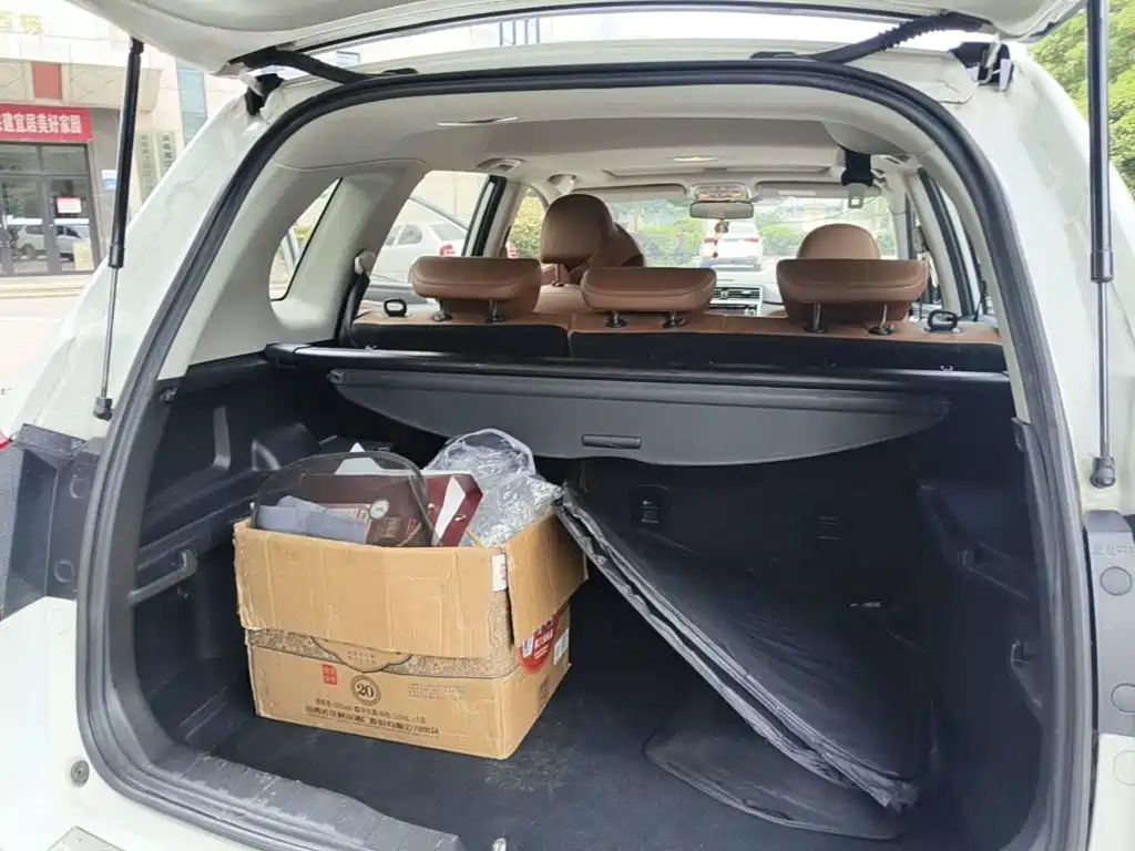 Photo 5 - Haval H6