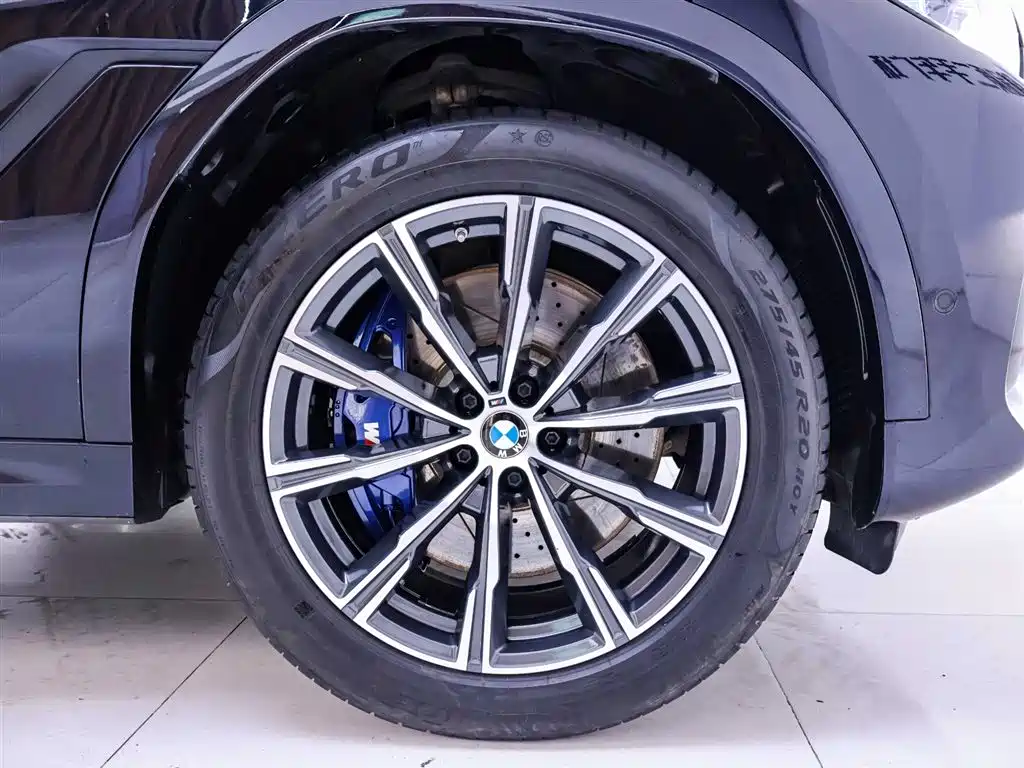 BMW X6 2021 xDrive30i M Sport Package фото 6