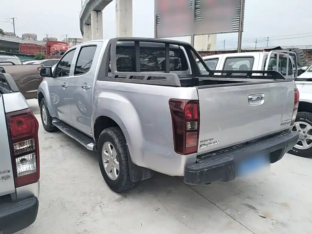 Isuzu D-MAX 2018 2018 3.0T 2WD Automatic Elite 4JJ1-TC HI