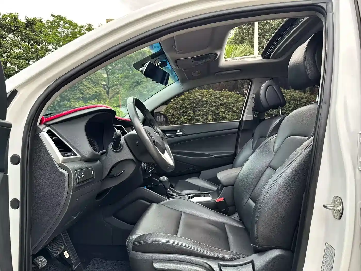 Hyundai Tucson 2015 1.6T Dual Clutch 2WD Smart фото 4
