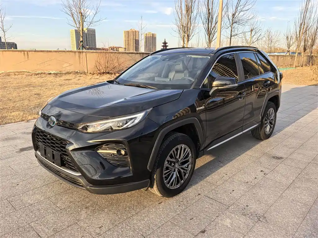 Toyota Wildlander 2023 Hybrid 2.5L E-CVT FWD Luxury PLUS Edition