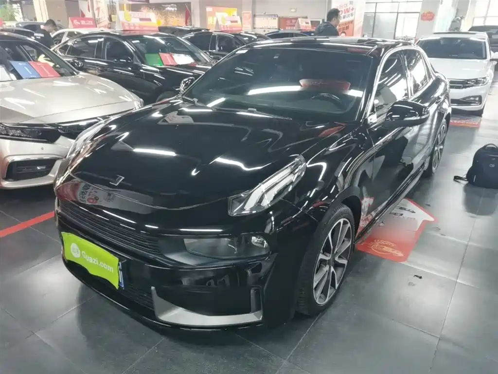 Lynk & Co 03 2019 2.0TD Auto Power Version фото 2
