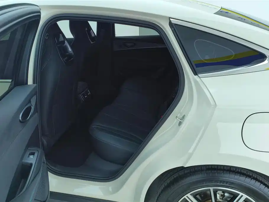 BYD SEAL 06 NEW ENERGY