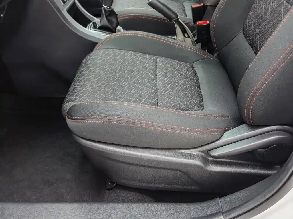 Cowin Kaiyi C3 2016 2015 1.5L Manual Yellow Diamond