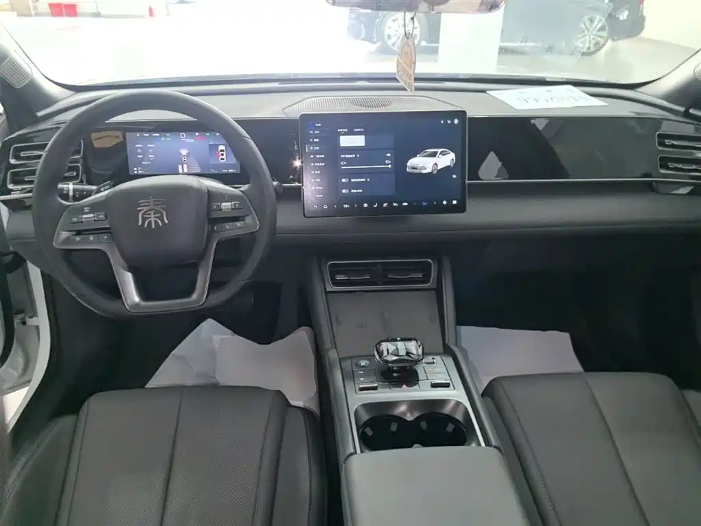 BYD Qin L 2025 DM-i Smart Drive Edition 120KM Surpassing фото 10