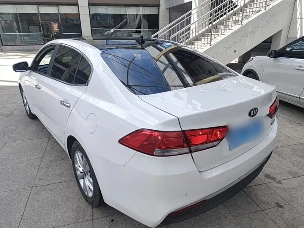 Kia K4 2015 2014 1.8L Automatic GLS