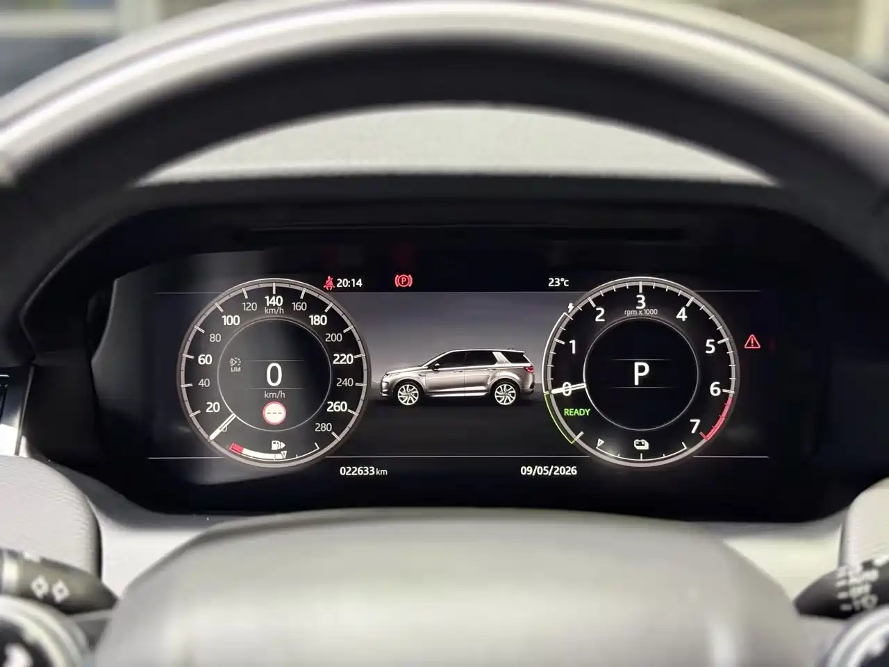 LAND ROVER DISCOVER NEW ENERGY SOURCES FOR SPORTS