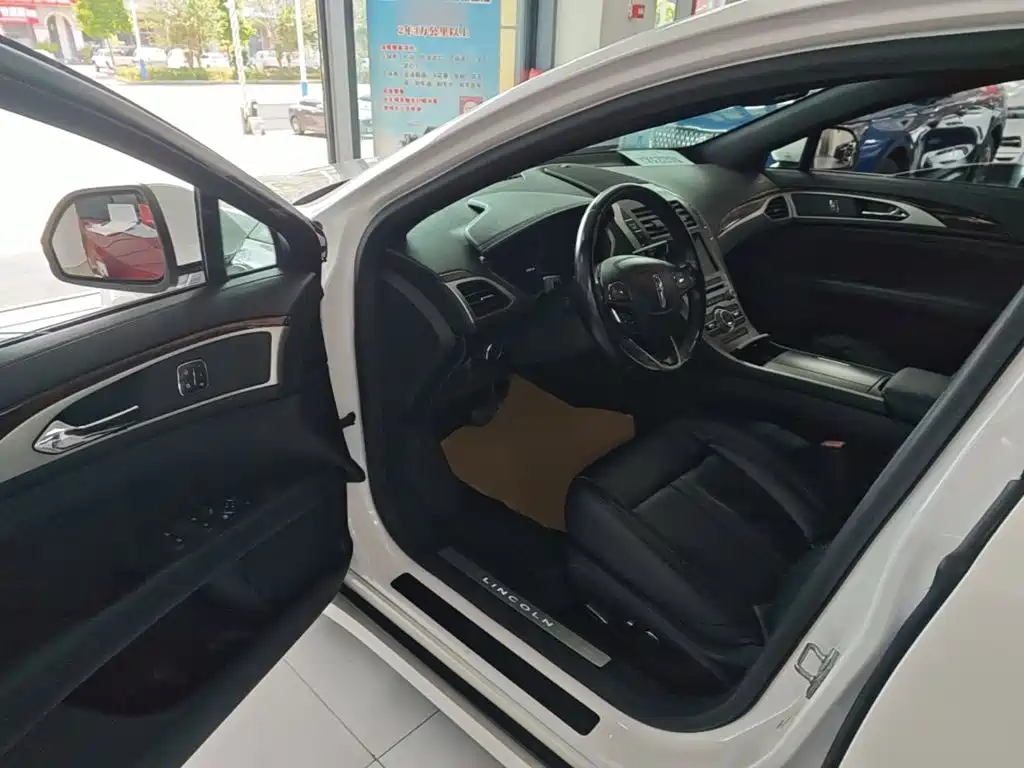 Lincoln MKZ 2018 2017 2.0T Exclusive Edition