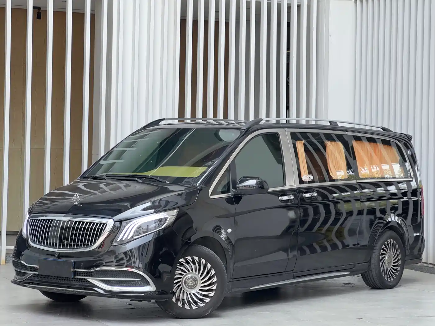 Mercedes-Benz Vito 2021 2.0T Business Edition 7-seater