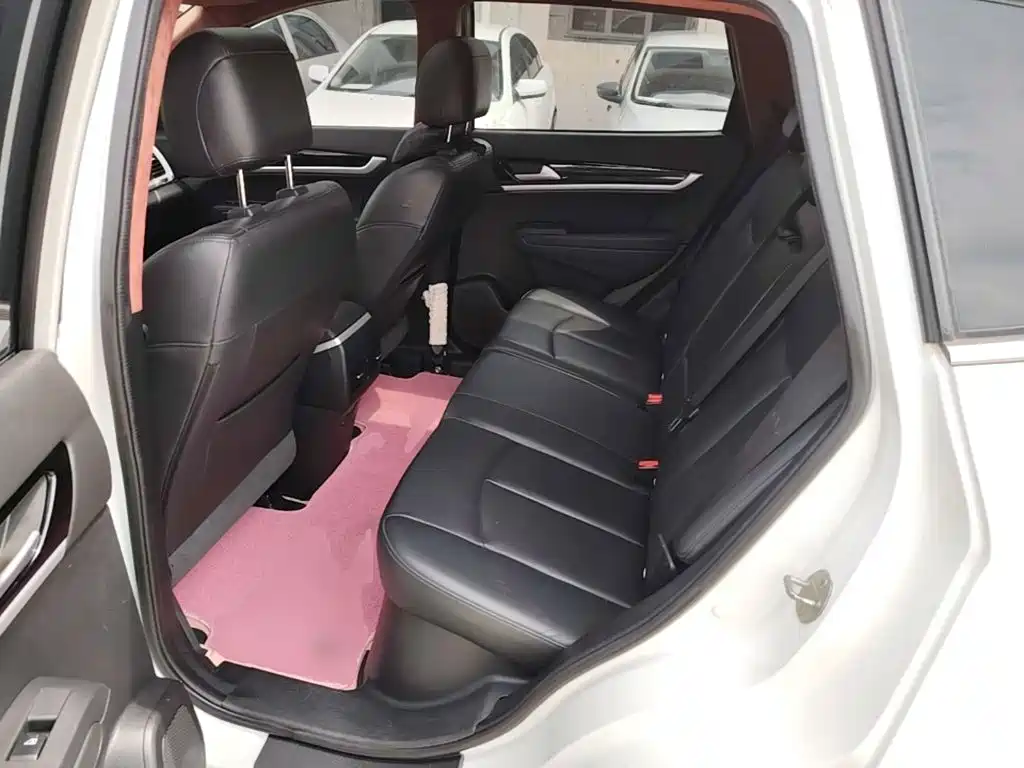 Dongfeng Aeolus Dongfeng Fengshen AX7 2016 2015 2.3L Automatic Premium