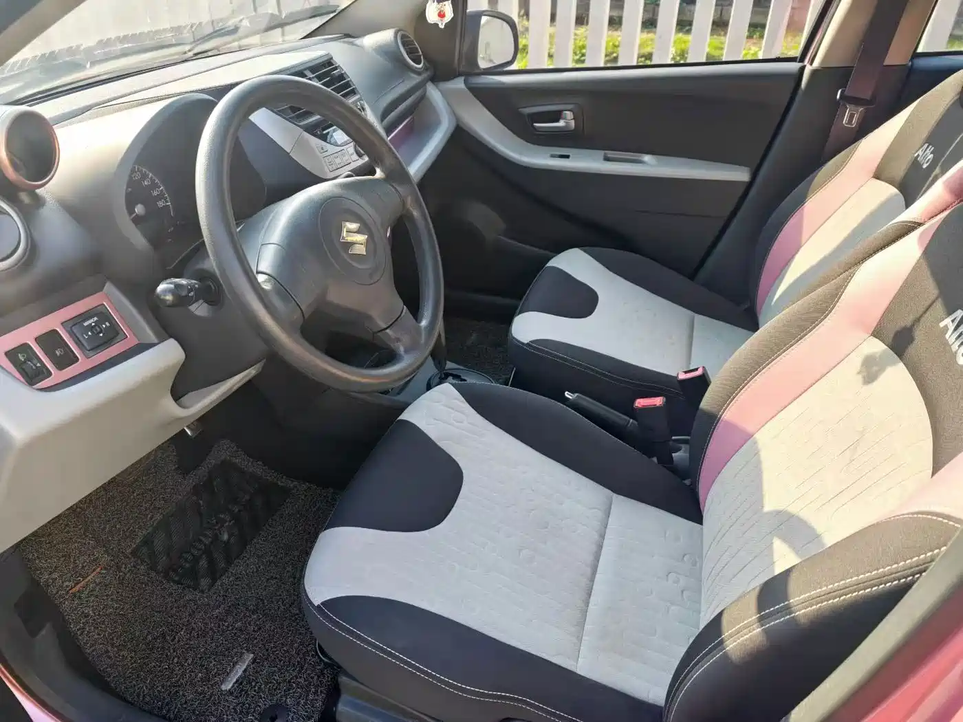 Suzuki Alto 2013 2013 1.0L Automatic Deluxe