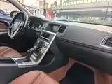 Фото 6 - Volvo S60