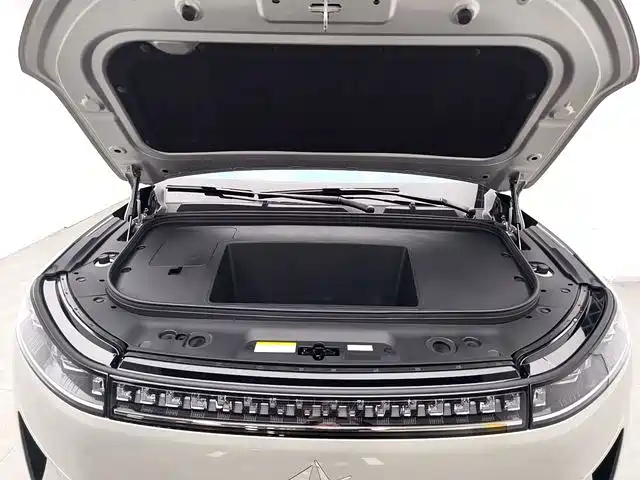 Dongfeng Yipai eπ008 2026 2026 BEV Base Model (5-seater)