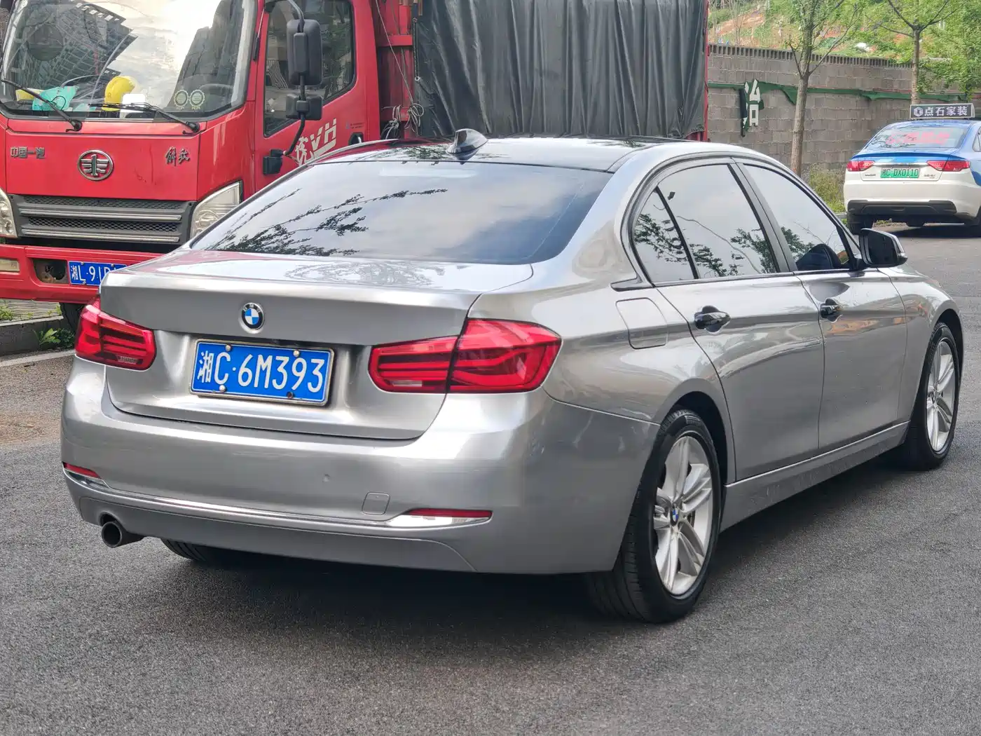 BMW 3 Series 2015 320Li Fashion фото 9