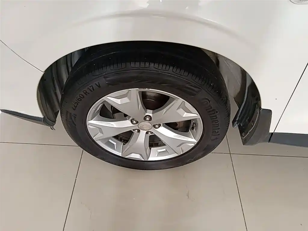 Subaru Forester 2014 2.5i Automatic Elite Edition фото 23