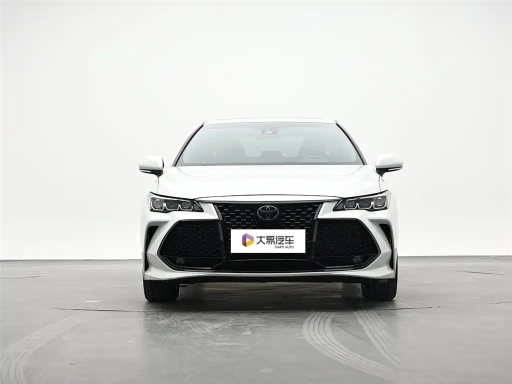 Toyota Avalon 2019 2.0L Luxury Edition (China VI) фото 2